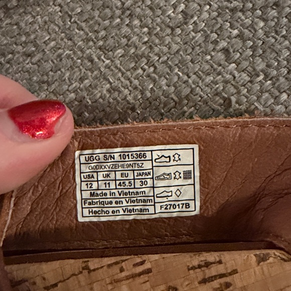 UGG Braven Cork and Brown Leather Flip Flops - Picture 6 of 6